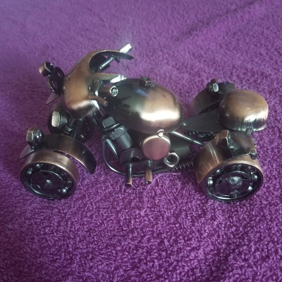 THIS ITEM HAS BEEN SOLD - Picture 5 of 8